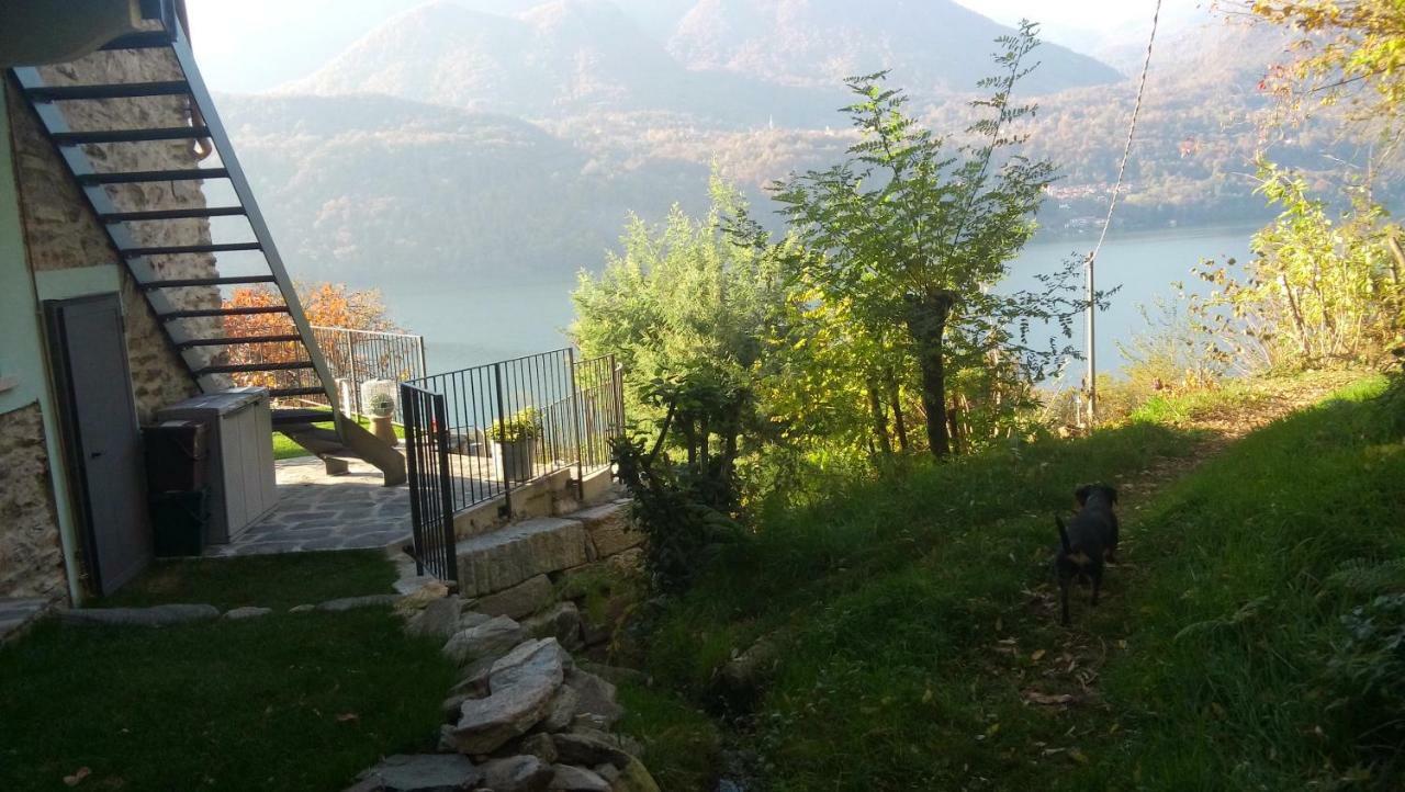 Lago D'Orta Appartamento Con Vista ペッテナスコ エクステリア 写真